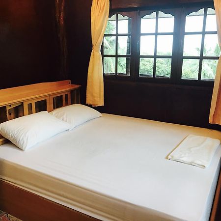 Sunyo Garden Guesthouse Baan Tai Exterior foto